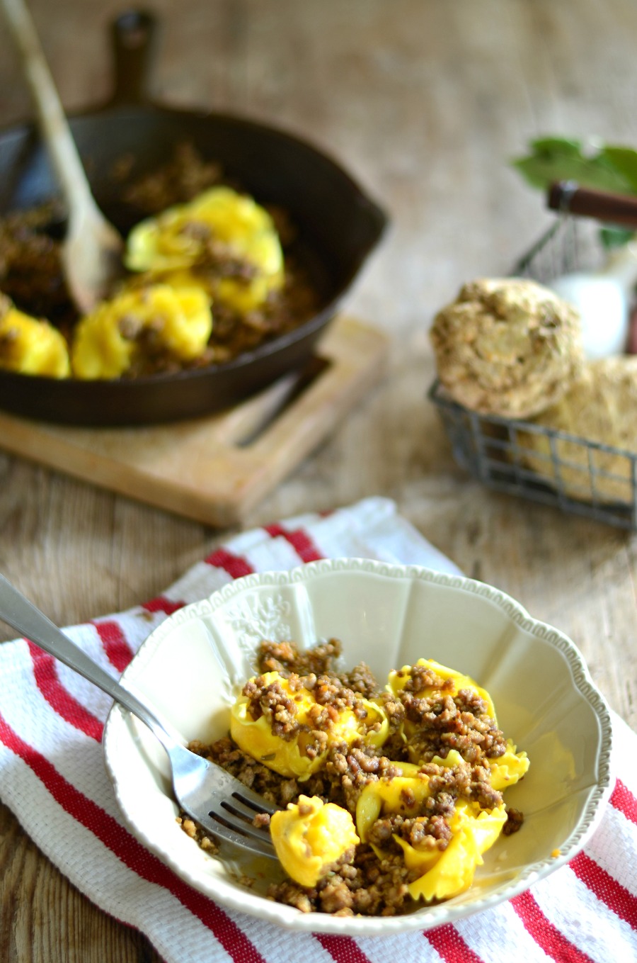 Tortelli Ripieni Di Formaggio Monte Veronese E Sedano Con Rag D Anatra